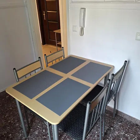 アパート Benis Apartment's カヴァラ